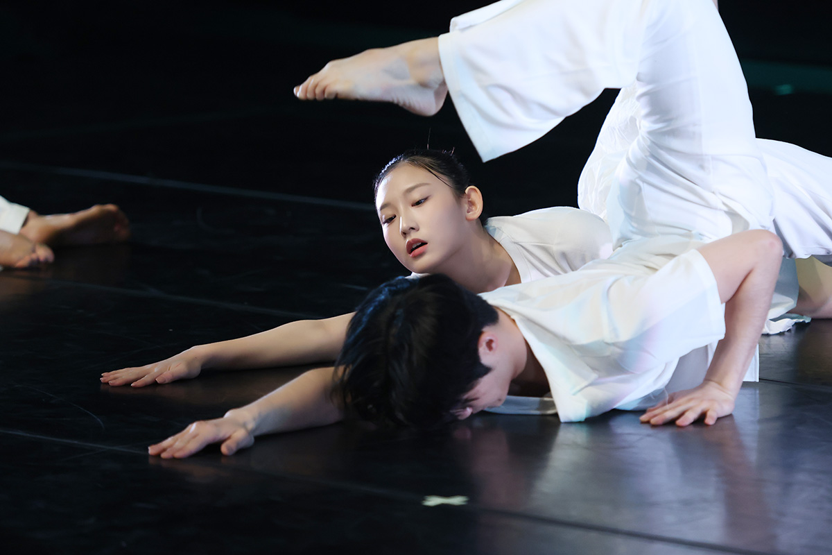 1200_078A5246_crop.jpg