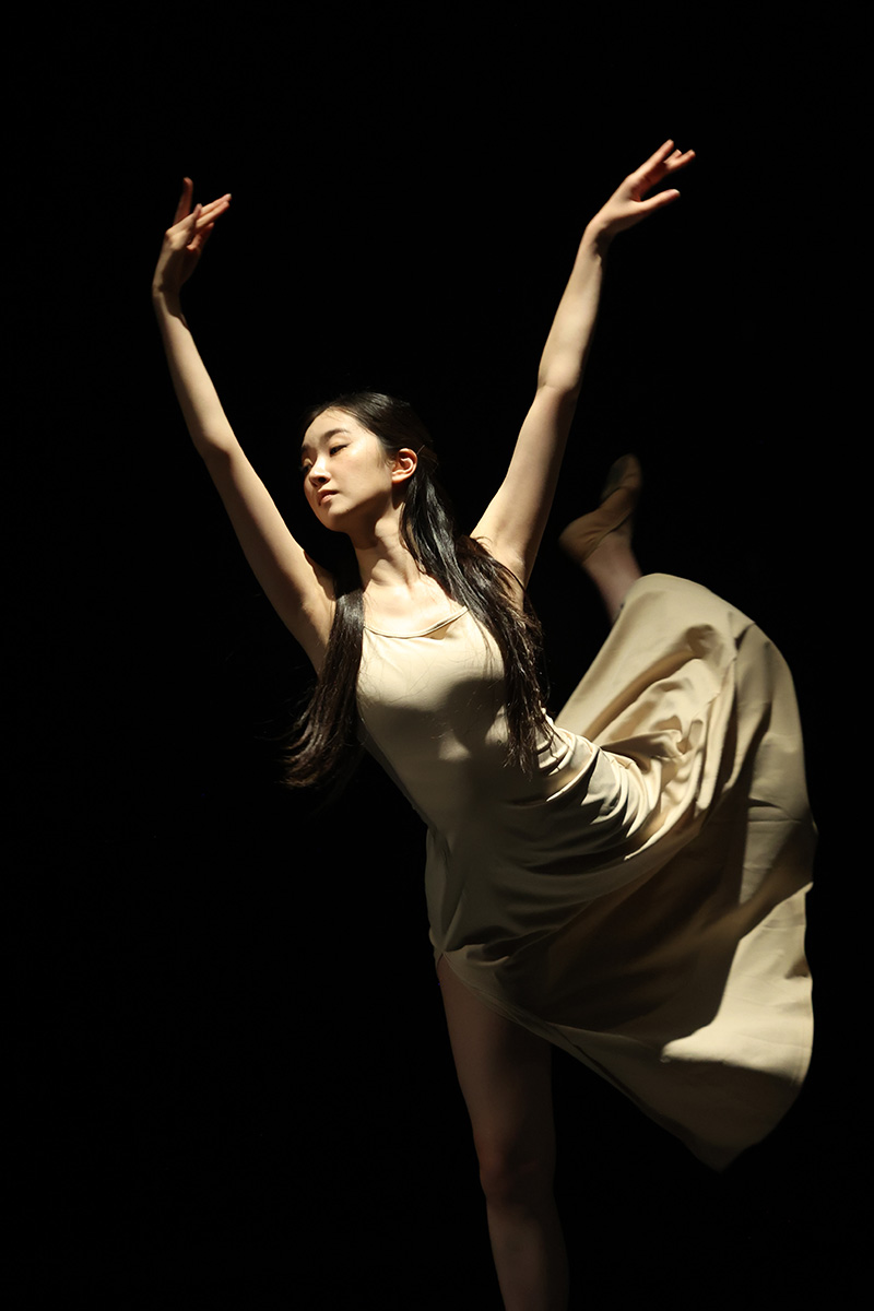 1200px_246A3389_crop.jpg