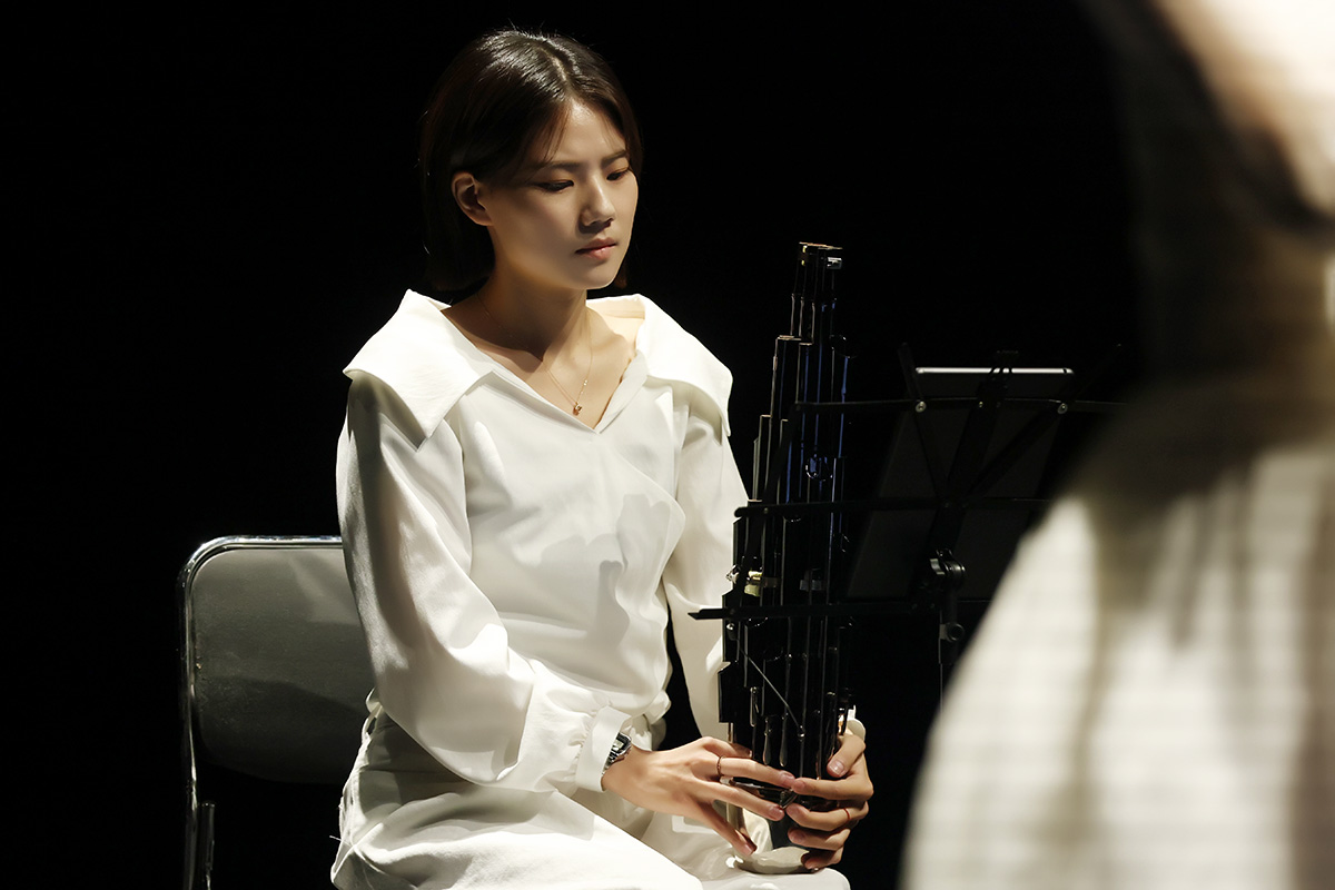 1200_246A1317_crop.jpg